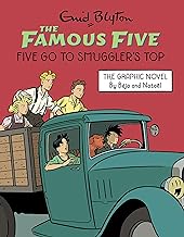 Famous Five Graphic Novel: Five Go to Smuggler's Top: Book 4