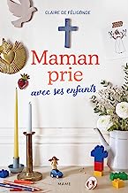 Maman prie avec ses enfants