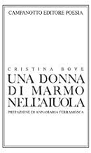 Una donna di marmo nell'aiuola